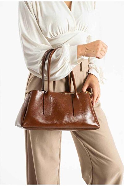 Pera Collection Brown Women's Shoulder and Hand Bag with Strap