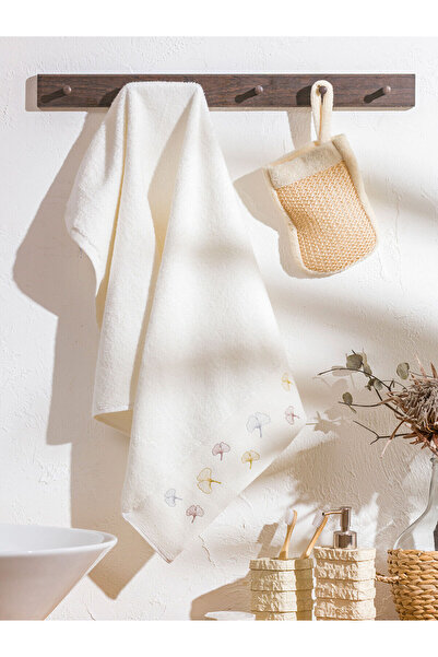 LC Waikiki Nevavm Flower Embroidered Cotton Face Towel 50X80 cm