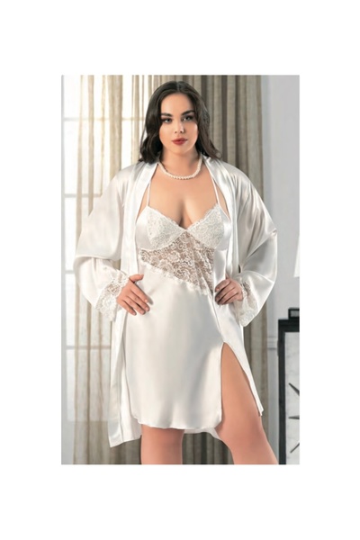 Redsaks Plus Size Premium Lace Detailed Nightgown and Robe Set