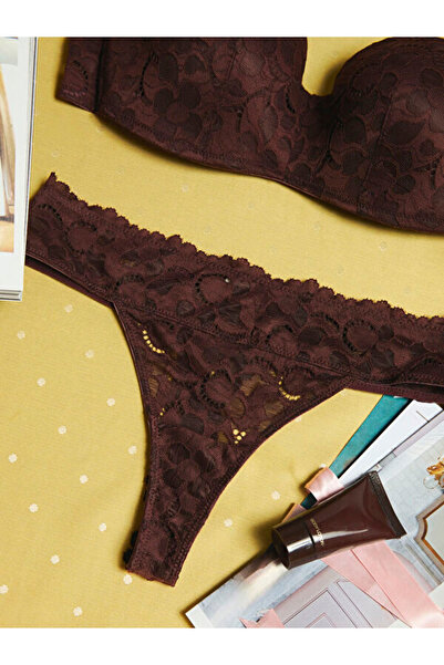 LC Waikiki Timeless Clothing & Zamansız Seçimler Dantelli Tanga Külot