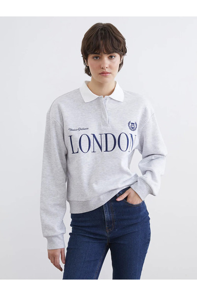 LC Waikiki Hanorac gros pentru femei, gri, cu imprimeu London, cu guler tip c...