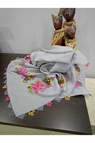 İyisini İstersen KENARLARI EL YAPIMI TEK MEKİK VE İĞNE OYALI GRİ YAZMA BAŞÖRTÜ