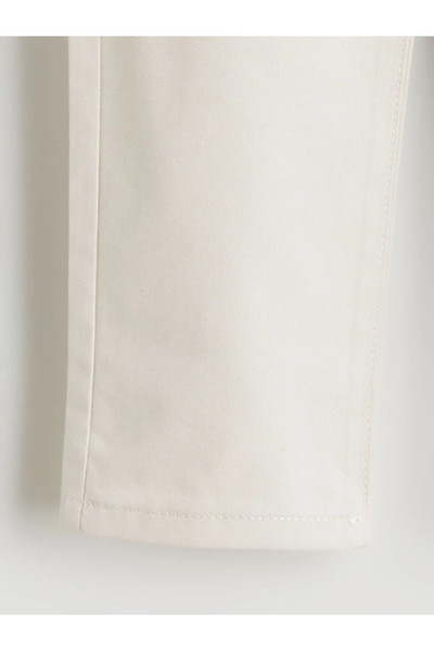 LC Waikiki Pantaloni pentru băieți, bej, croială normală