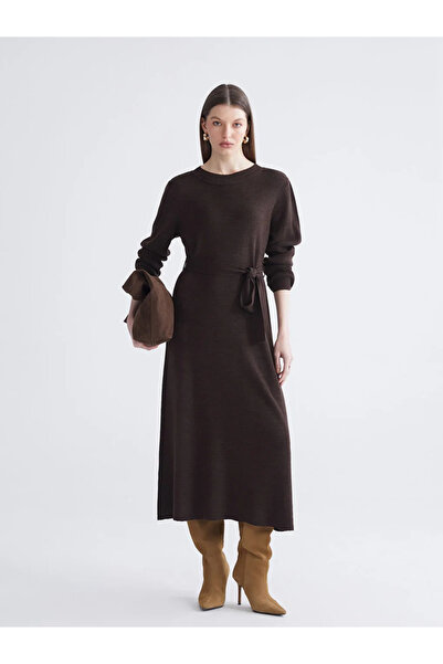 LC Waikiki Brown Crew Neck Belted Knit Dress