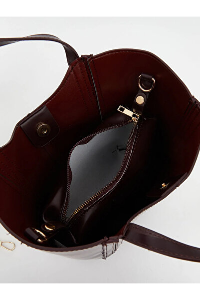 LC Waikiki Дамска чанта от кожа в цвят бордо