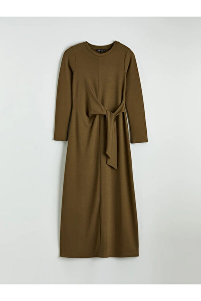 LC Waikiki Πράσινο φόρεμα με λαιμόκοψη και λεπτομέρεια δεσίματος