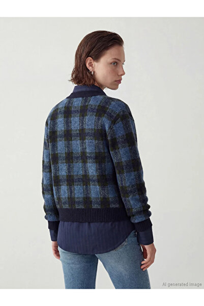 LC Waikiki Blue V-Neck Plaid Oversize Women's Knitwear Cardigan
