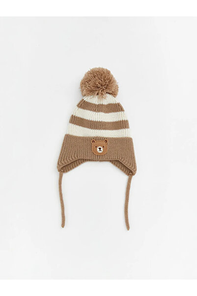LC Waikiki Beige Pompom Detailed Baby Boy Beanie