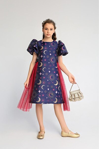 Obaha A dazzling, magnificent dress