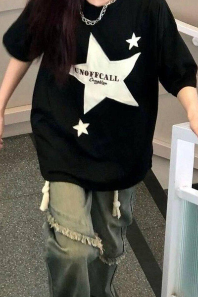 İlayda Toprak Tricou negru cu mânecă scurtă, oversize, unisex, cu imprimeu Bl...