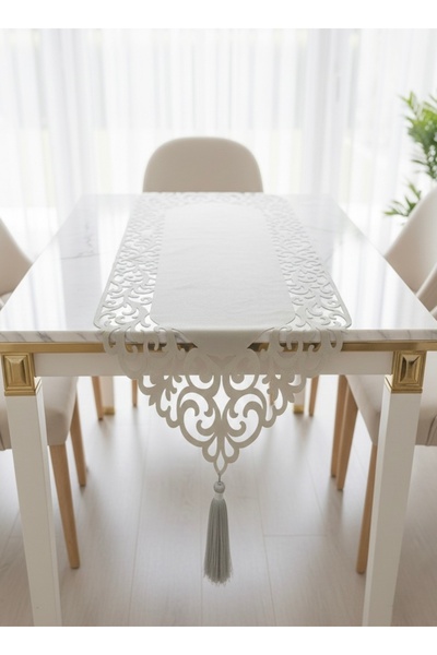 MİNOZA مفرش طاولة مزخرف بالقماش المخملي من طراز هورريم مع تفاصيل من التول وال...