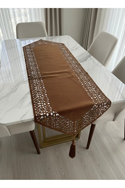 MİNOZA Față de masă decorativă cu ciucuri, model Sultan, din catifea și tul