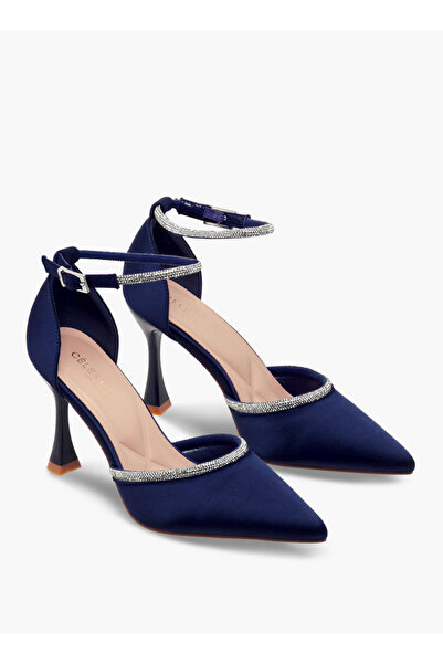 Celeste Women Embellished Flared Heel Shoes Ramadan Collection