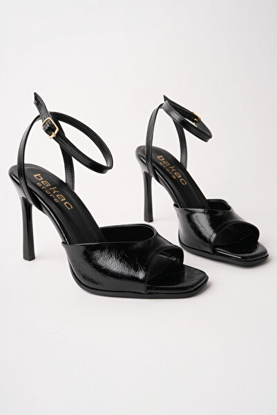 bakacstore Kadın Siyah Kırışık Rugan Önü Açık Tek Bantlı Topuklu Ayakkabı