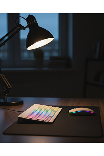 ASTRALTECH Kablosuz Aydınlatmalı Klavye Mouse Seti Türkçe Q Tuş Dizilimi