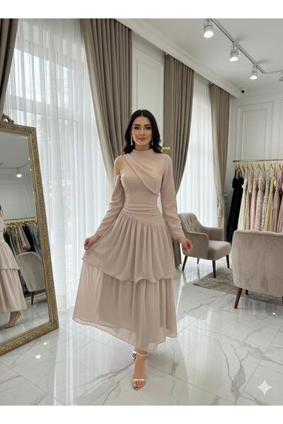 Diva style Soft evening dress