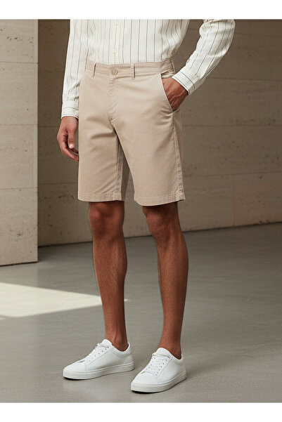 FAV شورت رجالي ضيق بقصة مستقيمة مصنوع من قماش قطني