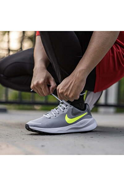 Nike Revolution 7 Men's Gray Sneakers Sportie