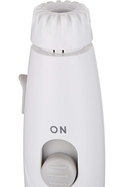 Waterpik WP-660ME جهاز تنظيف الأسنان بالماء فائق الاحترافية - أبيض