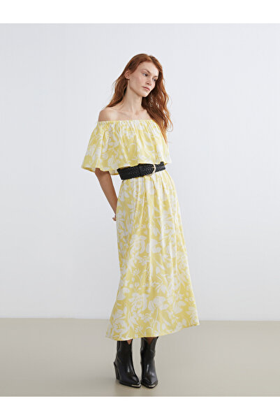 LC Waikiki فستان مزهر بياقة قارب