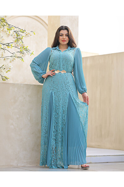 Opera Fashion Women's long lace dress with chiffon sleeves and a luxurious de...