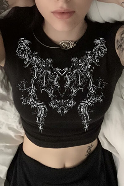 Karakedi Black Tribal Print Gothic Y2K Short Sleeve Crop