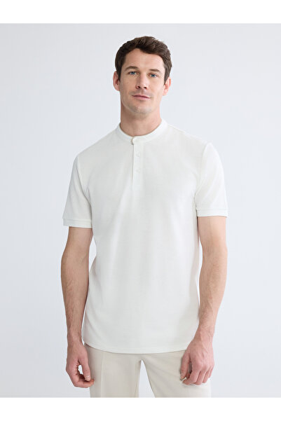 LC Waikiki The Mandarin Collar Tee for Him