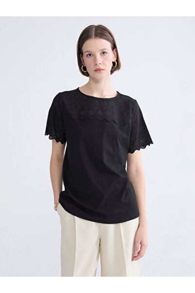 LC Waikiki مطرزة طاقم الرقبة تي شيرت المرأة