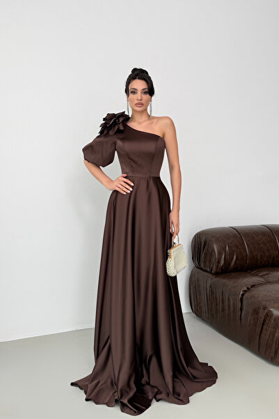 Serica Moda Coffee One Shoulder Floral Detailed Long Satin Evening Dress