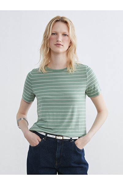 LC Waikiki طاقم الرقبة مخطط المرأة تي شيرت