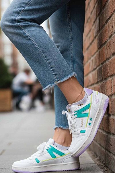 hummel Archive V2 Studio Women's White Sneaker Shoes – Casual & Retro Style