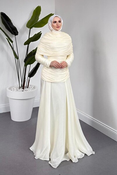 MERVEN AKYÜZ Cocina Drapeli Pelerinli Abiye Ekru