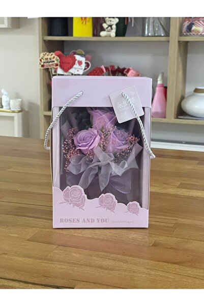 Tutku KUTUDA YAPAY ÇİÇEK ARANJMANI- ÖZEL GÜNLER, SEVGİLİLER GÜNÜ