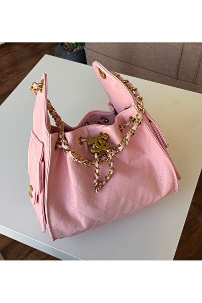 GHANJİ A stylish shoulder bag with its accessories ❣️