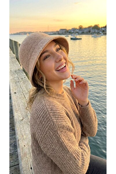 LAGRANZE Velvet Aura Women's Felt Bucket Hat