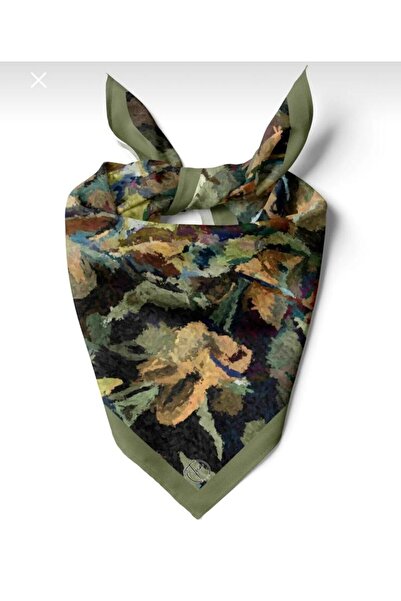 618 CONCEPT باندانا / وشاح أخضر فاتح مقاس 55×55