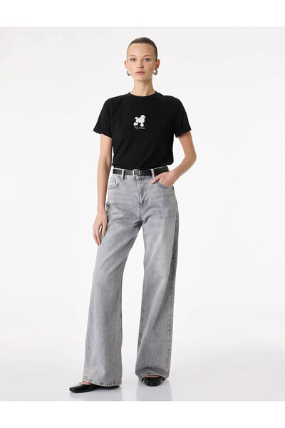 Koton Köpek Nakış Detaylı Siyah Kadın T-Shirt 6SAK50104EK