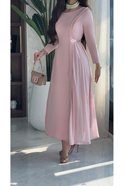 Warazan A soft dress with side pleats