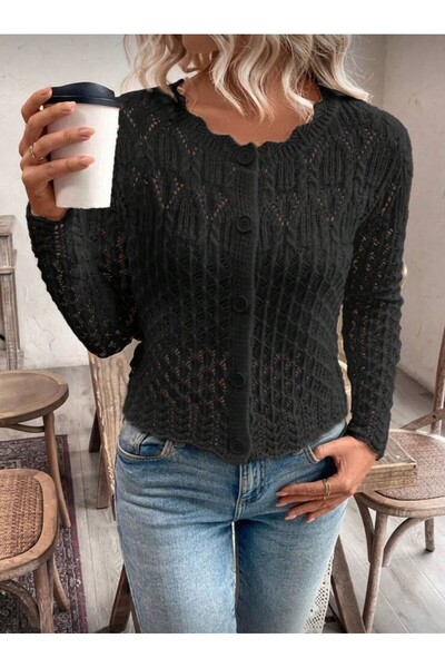 Gülçin Coşkun Ajurlu Uzun Kol Yaka Detaylı Düğmeli Sepet Desen %100 Pamuk Kad...