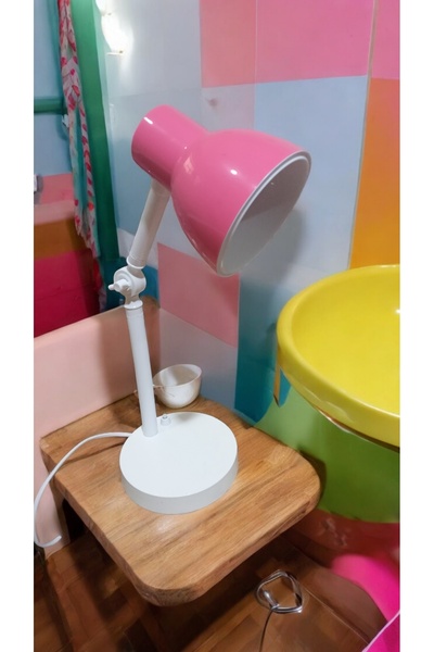 Saatistan Pembe Renkli Elektrikli Çalışma ve Okuma Masası Lambası
