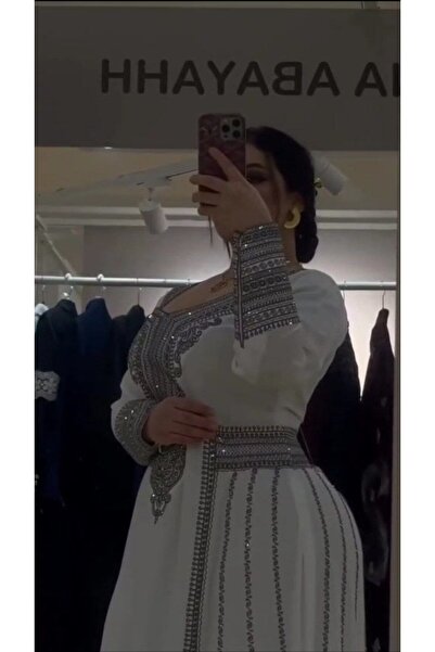 Sweety Fashion White foundation jalabiya with royal embroidery