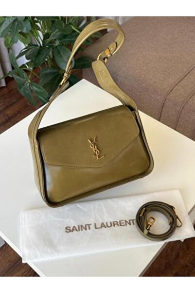 Generic High-quality shoulder bag with accessories