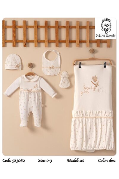 Generic Baby girl 6-piece set – European style (0-3 months) Off-white color
