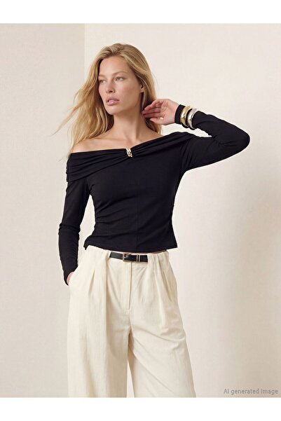 LC Waikiki LCW Vision Siyah Kayık Yaka Kadın Body