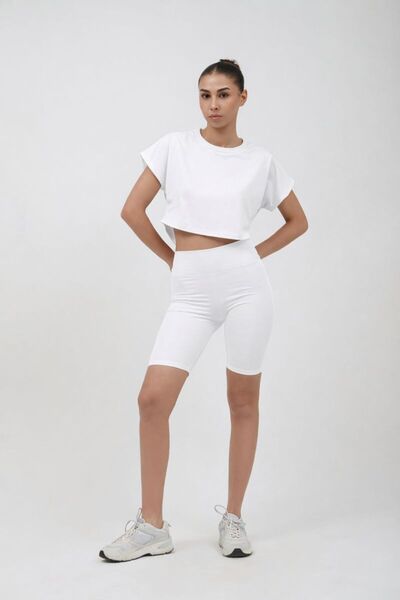 v103 Yarasakol Kisa T-shirt