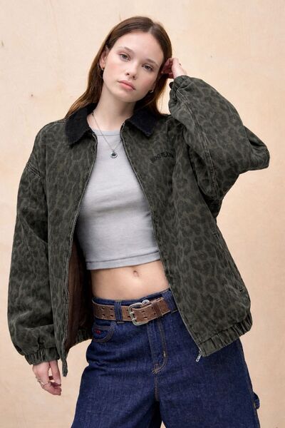 september island Khaki Color Short Oversized Coat with Leopard Pattern
