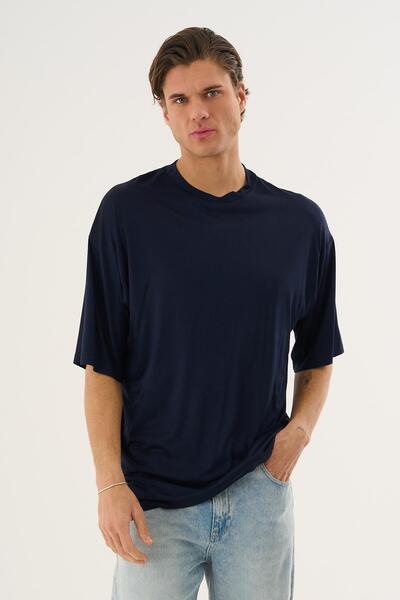 ALEXANDERGARDI Soft Textured Crew Neck Oversize T-Shirt