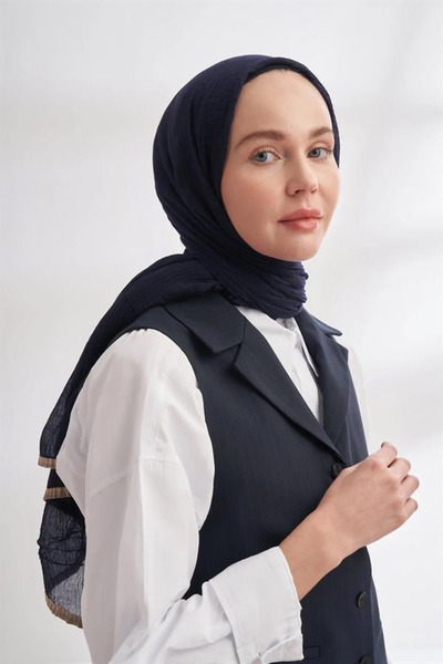 ARMANDA Muslin Piping Shawl - Navy Blue