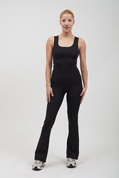 V110 U Yaka Crop