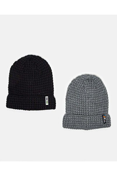 REDTAG طقم قبعات رجالية محبوكة باللونين الأسود والرمادي (عبوة من قطعتين)
